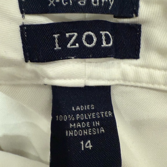 **Izod Extra Dry White Golf Shorts – Size 14** - Picture 4 of 5